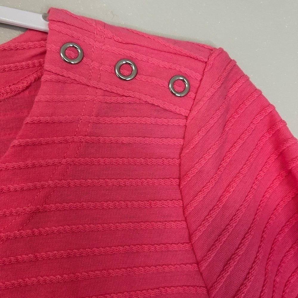 Alfred Dunner Pink Ribbed Short Sleeve T-Shirt, Size S - Picture 4 of 5
